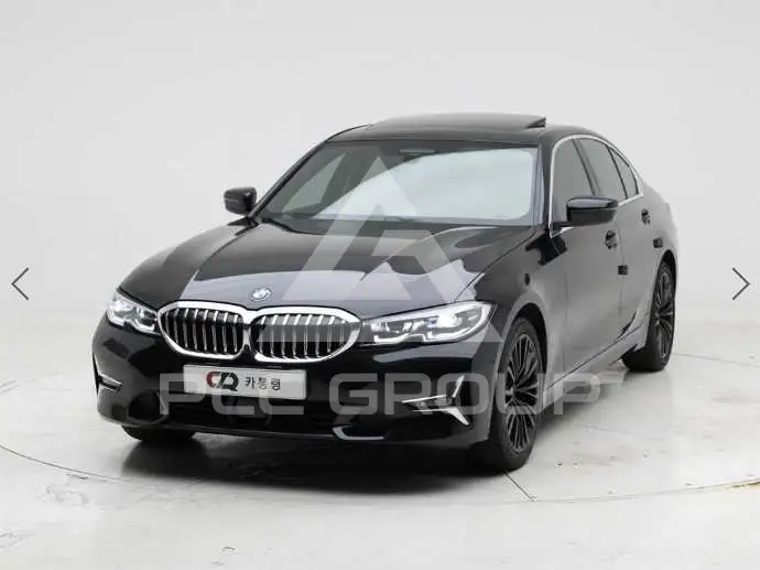 2021 BMW 320