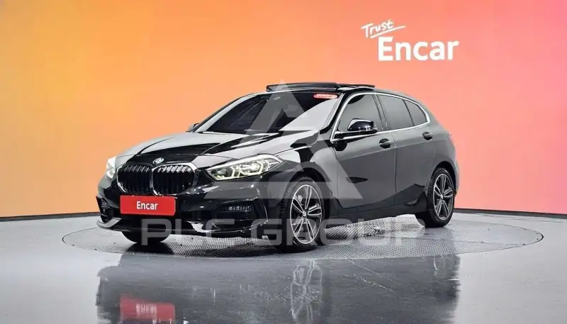 2021 BMW 118