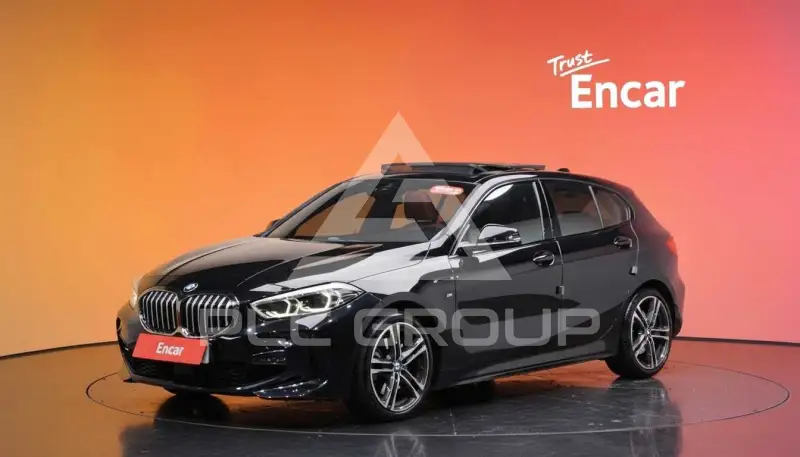 2021 BMW 120M