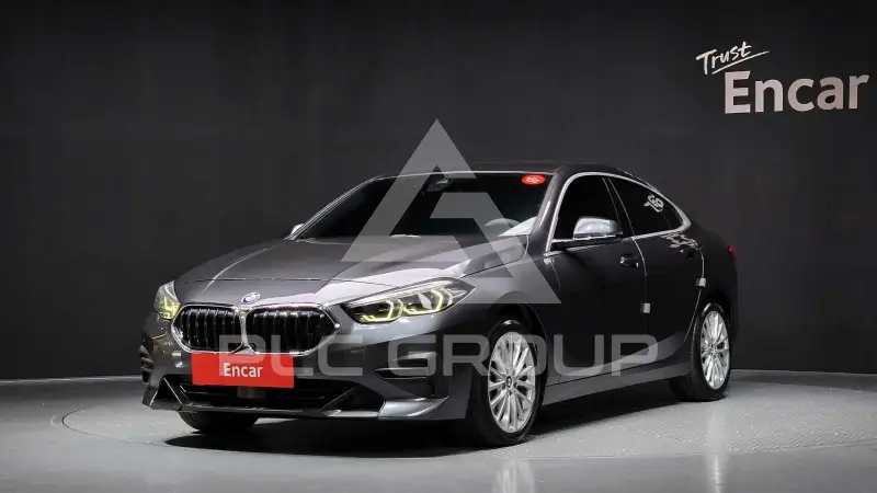 2021 BMW 218