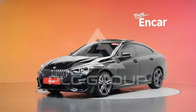 2021 BMW 218