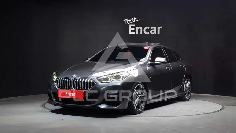 2021 BMW 220M