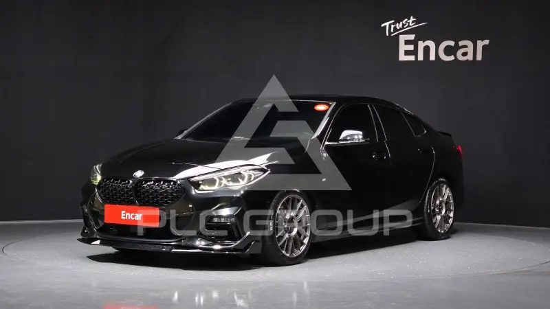 2021 BMW 220M