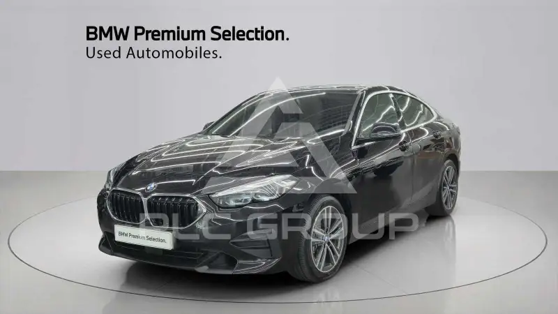 2021 BMW 220