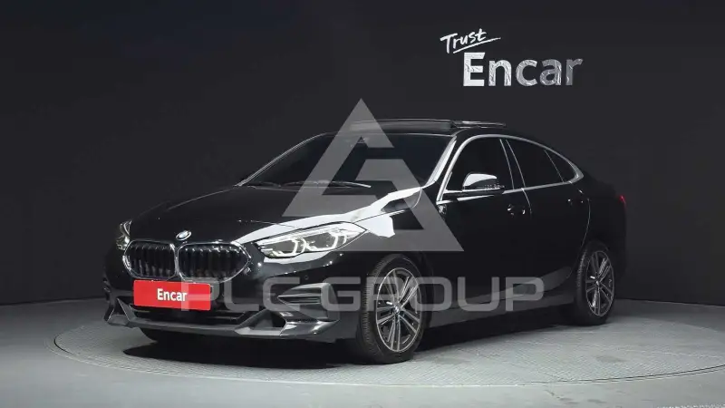 2021 BMW 220