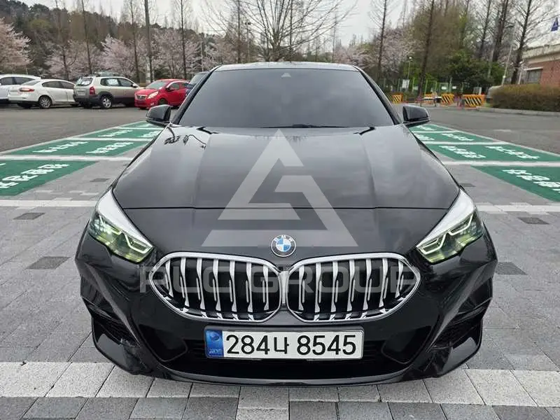 2021 BMW 220M