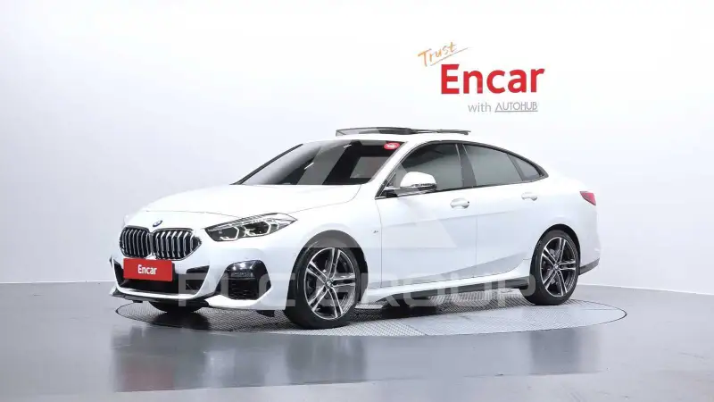 2021 BMW 220M