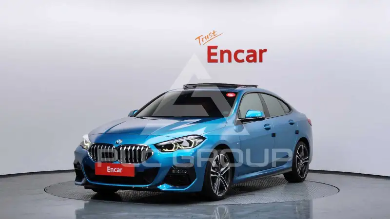 2021 BMW 220M