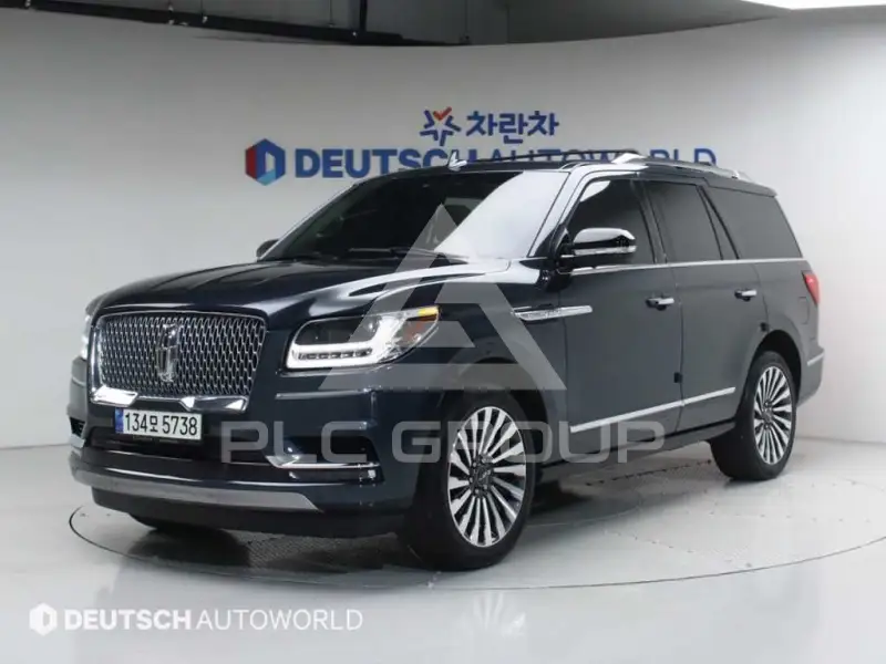 2021 Lincoln NAVIGATOR