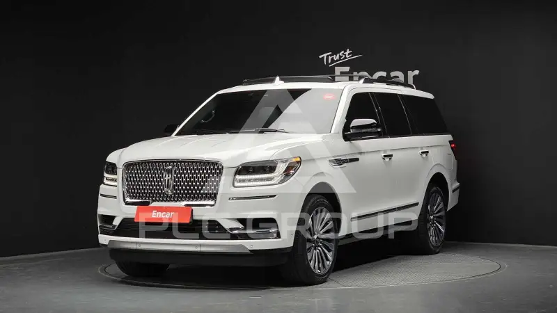 2021 Lincoln NAVIGATOR