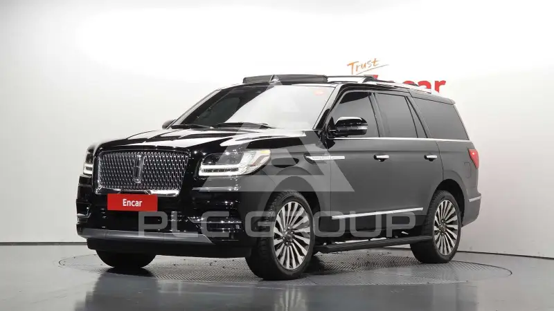2021 Lincoln NAVIGATOR