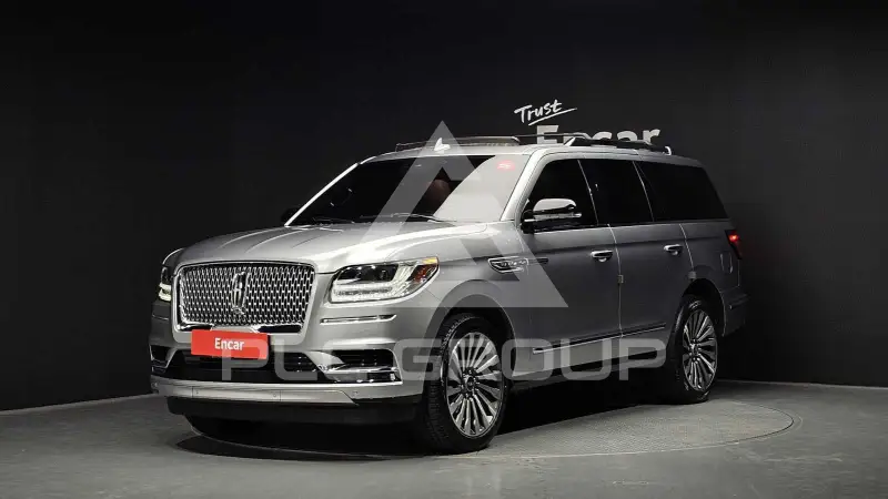 2021 Lincoln NAVIGATOR