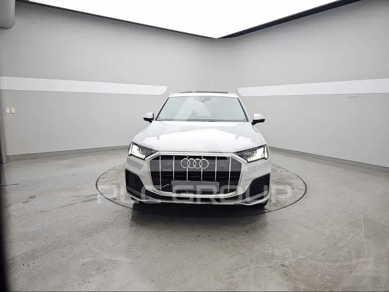 2021 Audi Q7