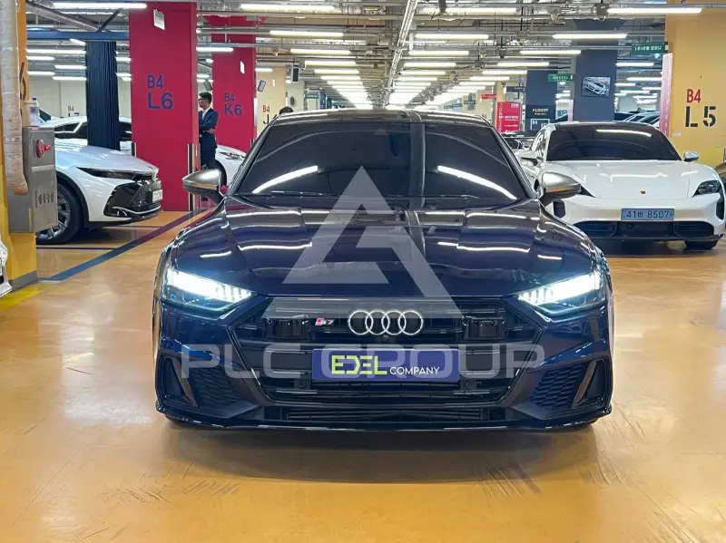 2021 Audi S7