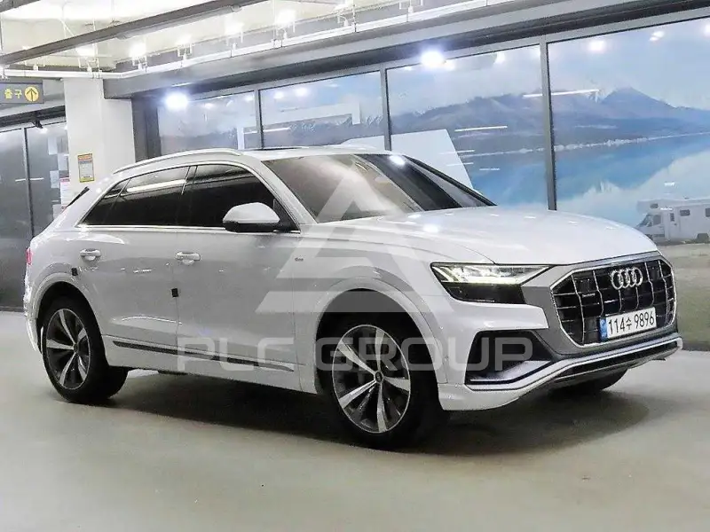 2021 Audi Q8