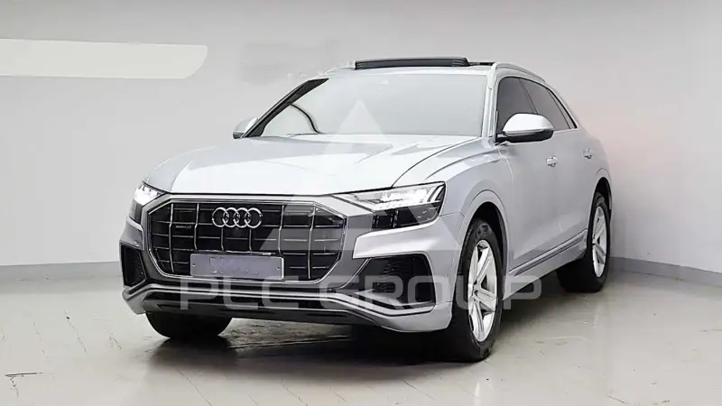 2021 Audi Q8