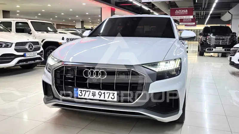 2021 Audi Q8