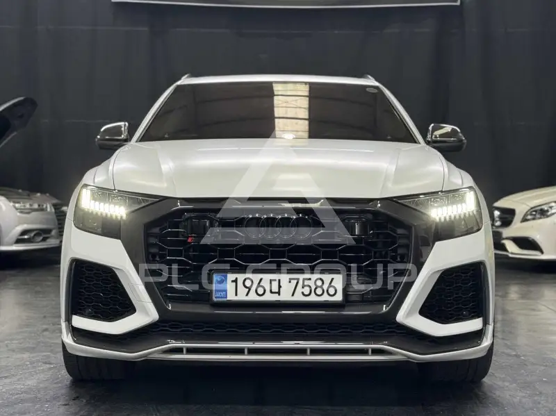 2021 Audi RSQ8