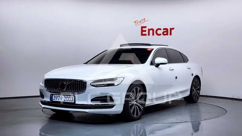 2021 Volvo S90