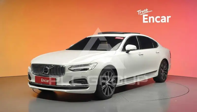 2021 Volvo S90