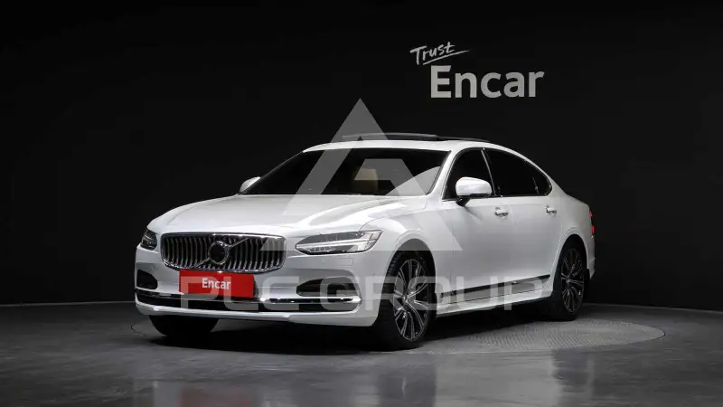 2021 Volvo S90