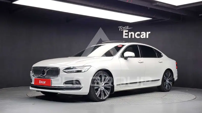 2021 Volvo S90