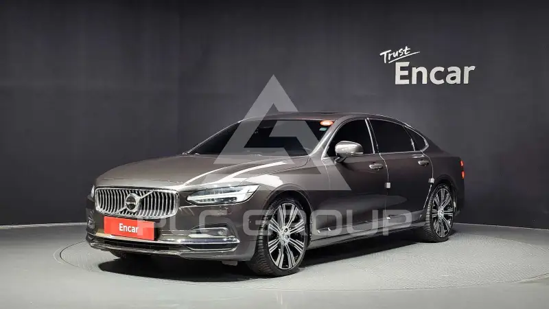 2021 Volvo S90