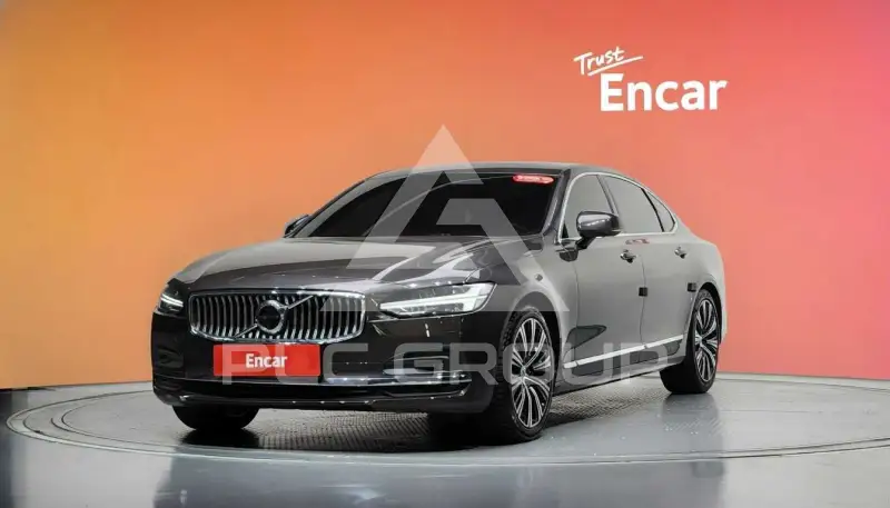 2021 Volvo S90