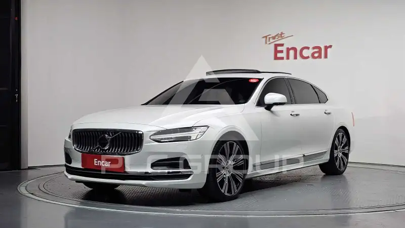 2021 Volvo S90