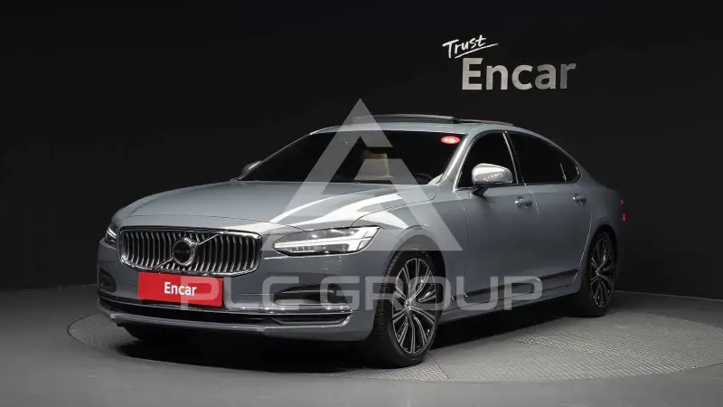 2021 Volvo S90