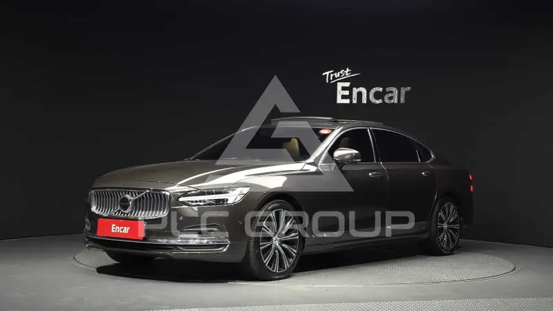 2021 Volvo S90