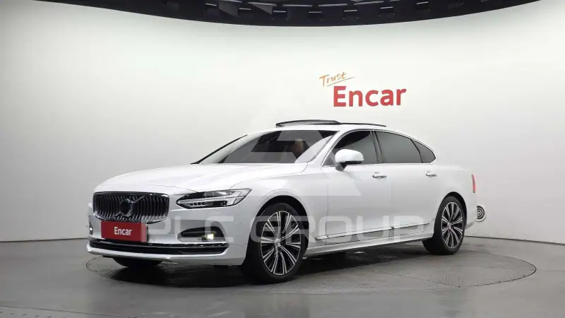 2021 Volvo S90