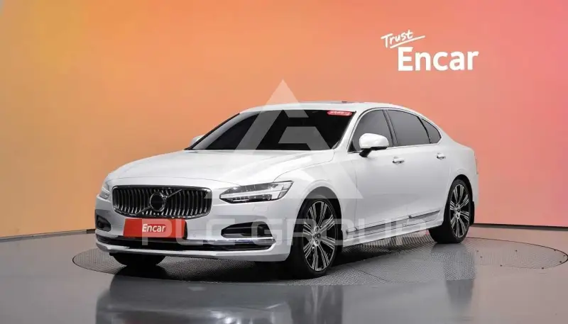 2021 Volvo S90