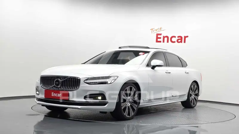 2021 Volvo S90