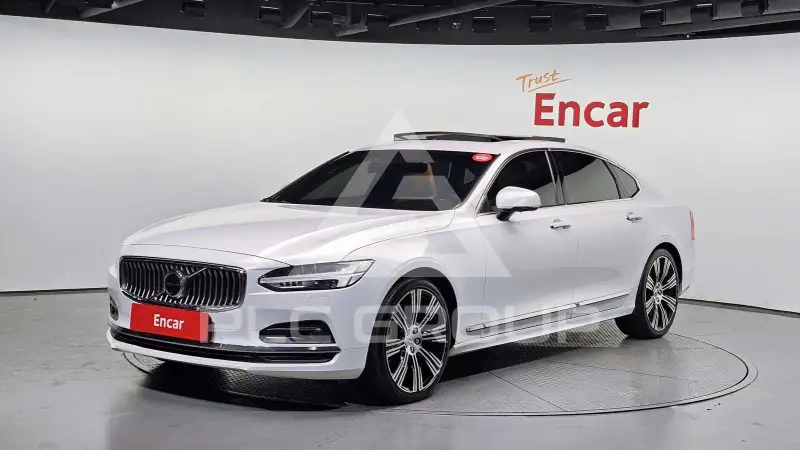 2021 Volvo S90