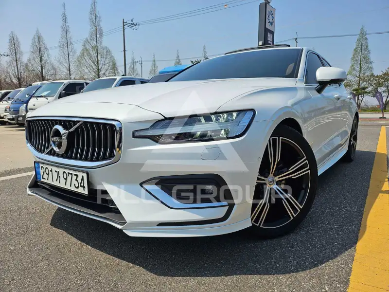 2021 Volvo S60
