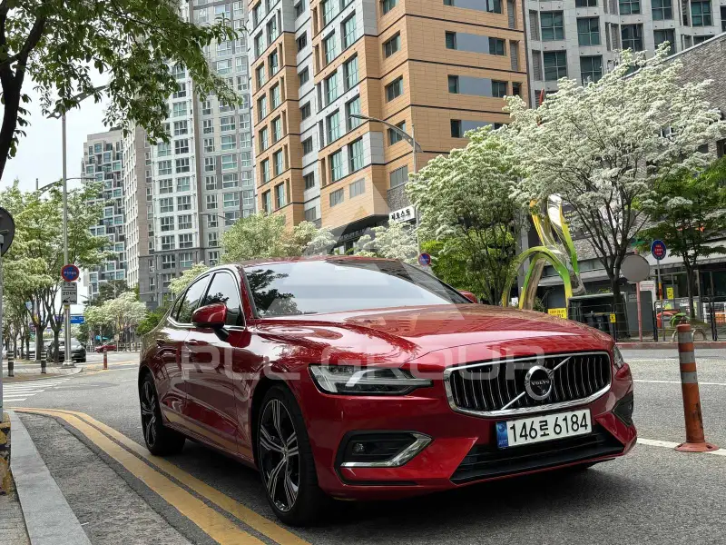 2021 Volvo S60