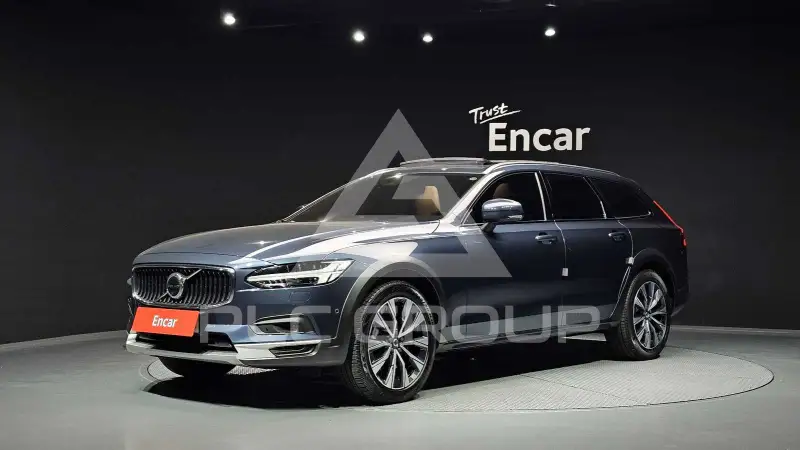 2021 Volvo V90