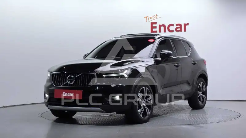 2021 Volvo XC40