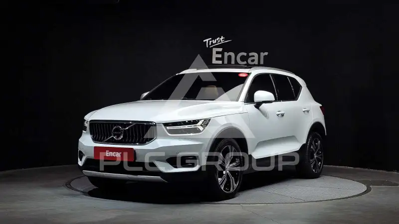 2021 Volvo XC40