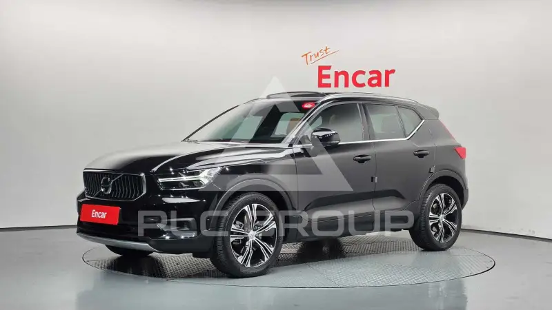 2021 Volvo XC40