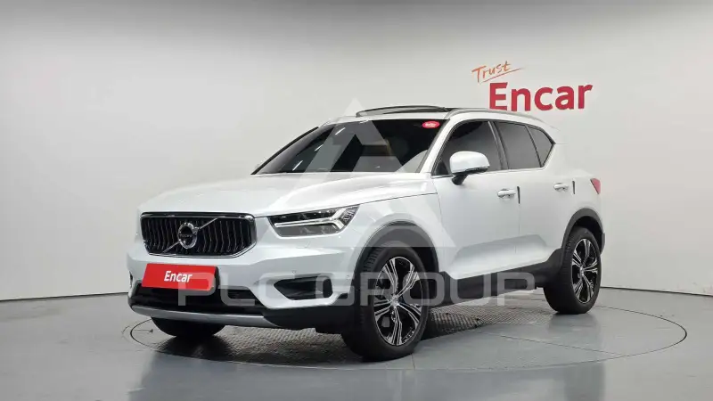 2021 Volvo XC40