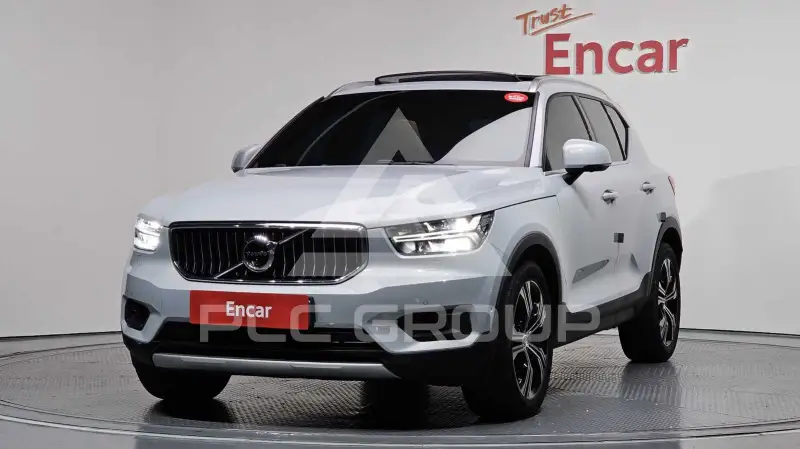 2021 Volvo XC40