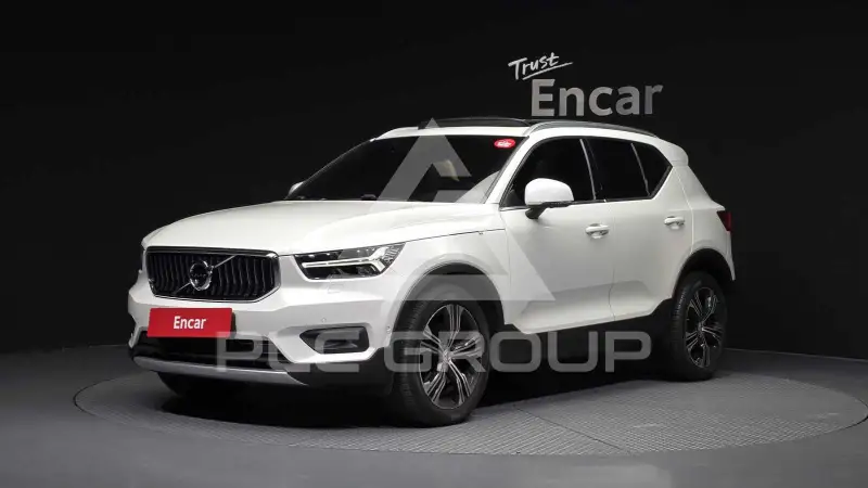 2021 Volvo XC40