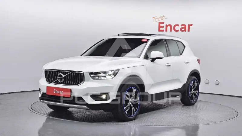 2021 Volvo XC40