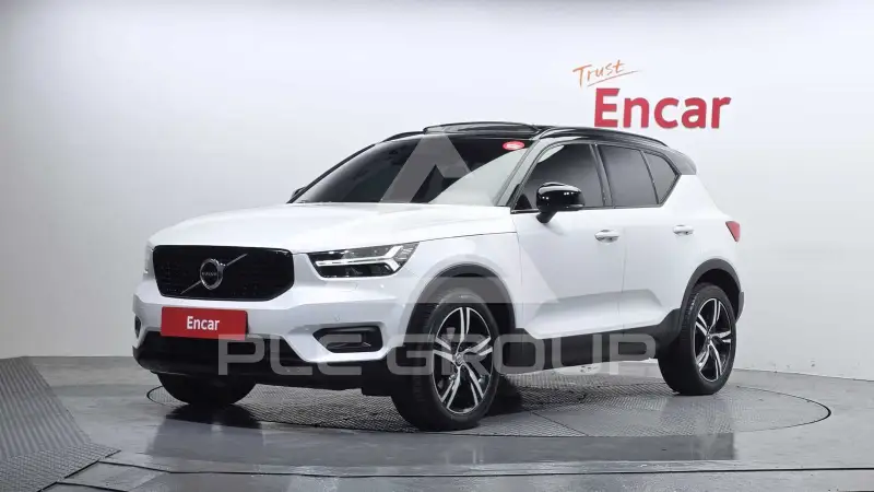 2021 Volvo XC40
