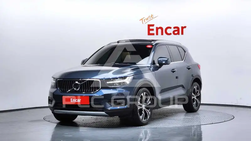 2021 Volvo XC40