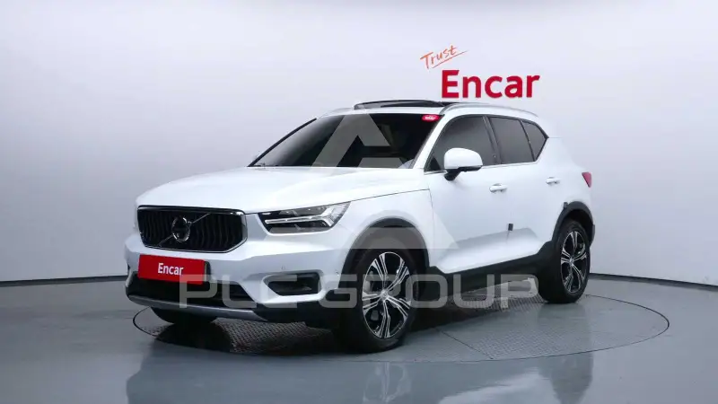2021 Volvo XC40