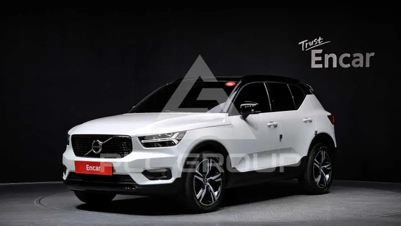 2021 Volvo XC40