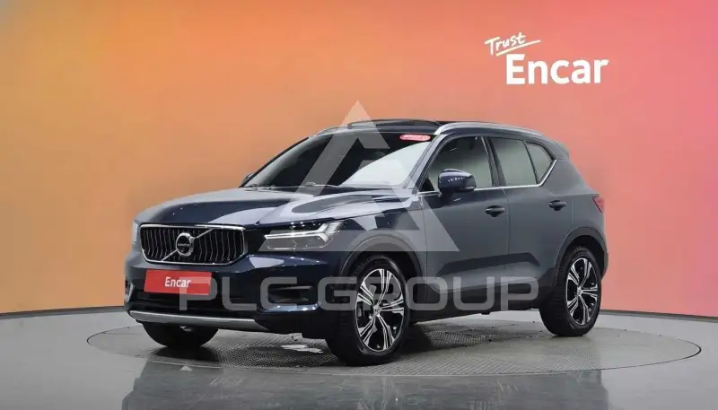 2021 Volvo XC40